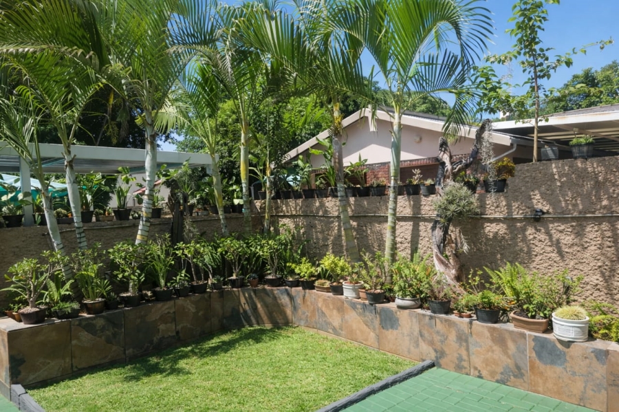 2 Bedroom Property for Sale in Geelhoutpark North West